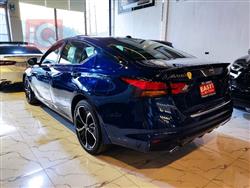 نيسان ألتيما